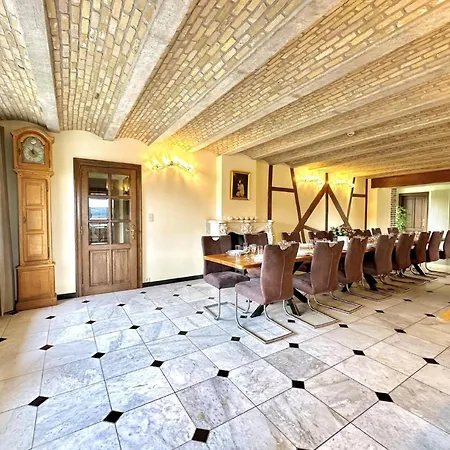 Les Charmes * Chevron