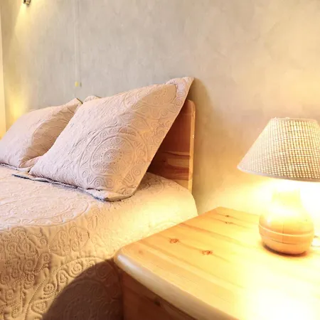 Holiday home Les Charmes *