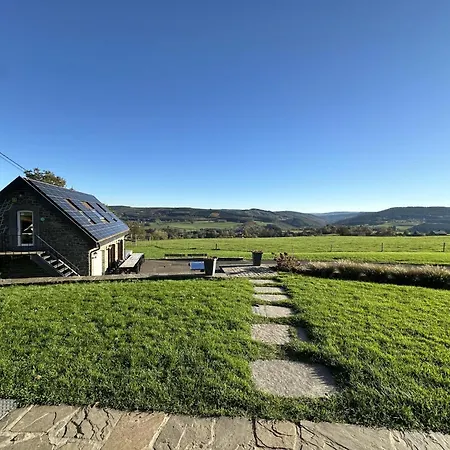 Les Charmes Holiday home